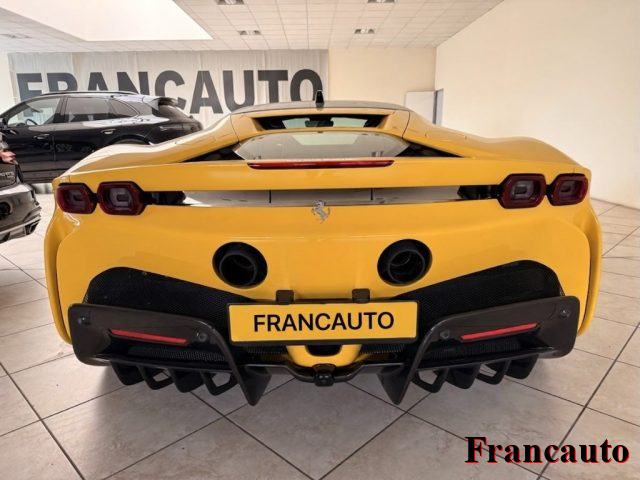 Ferrari SF90 Stradale - foto 4 di 17