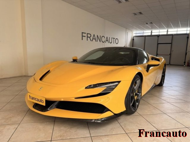 Ferrari SF90 Stradale, del 2021, 8.900 km, in vendita a Calcinato (BS)