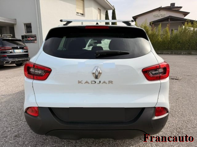 Renault Kadjar TCe 130CV Energy Intens GANCIO TRAINO - foto 4 di 15