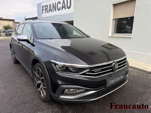 Volkswagen Passat Alltrack 2.0 TDI 200 CV 4MOTION DSG - foto 3 di 20
