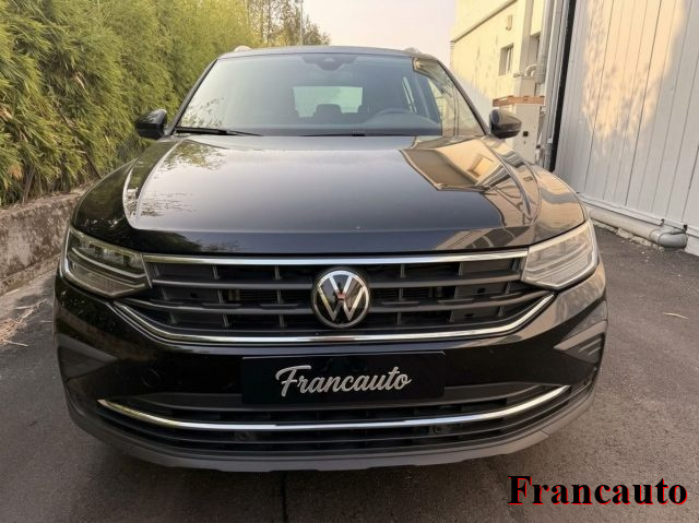 Volkswagen Tiguan 2.0 TDI 150 CV SCR DSG Life - foto 2 di 4