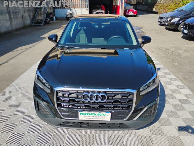 Audi Q2 35 TFSI Identity Black.NAVI.LED.SENSORI PARCHEGGIO - foto 2 di 4