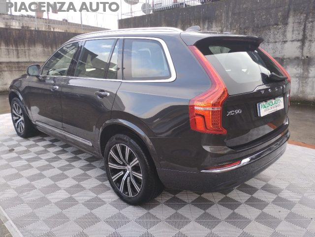 Volvo XC90 B5 (d) AWD automatico 7 posti Plus Bright - foto 4 di 4