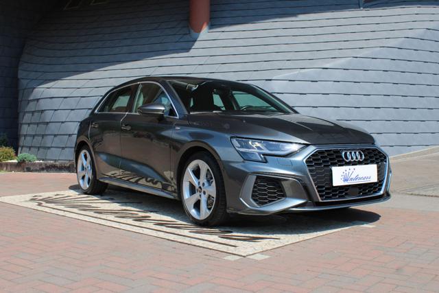 Audi A3 SPB 35TDI S-tronic Sline - foto 3 di 4