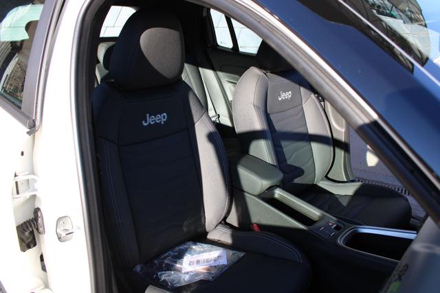 Jeep Avenger 1.2 Turbo 145cv MHEV 4xe Upland TETTO, del 2025, in vendita a Denno (TN)
