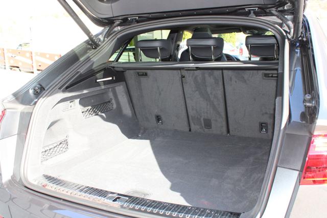 Audi Q8 SUV 50TDI quattro 3xSline-TETTO-23-HeadUp-GANCIO, del 2026, in vendita a Denno (TN)