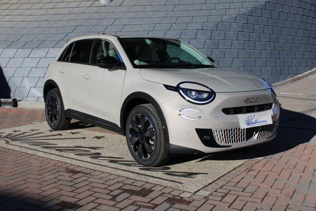 Fiat 600 Hybrid 110 CV DCT MHEV La Prima II km 0 a DENNO