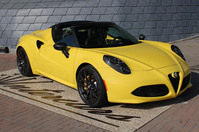 Alfa Romeo 4C 1750 TBi Spider "GIALLO PROTOTIPO" usato a DENNO