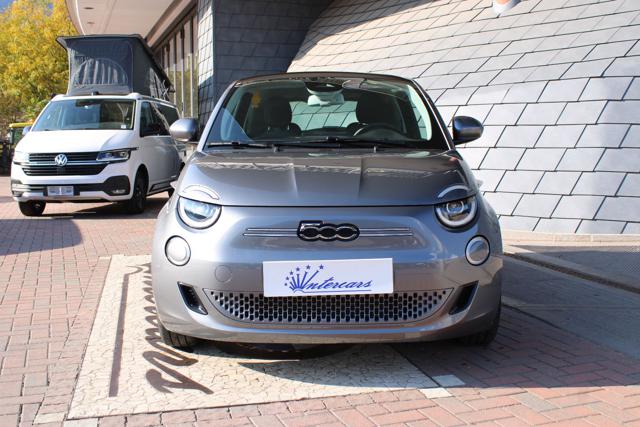 Fiat 500 Icon Berlina 42 kWh - foto 3 di 4