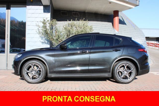 Alfa Romeo Stelvio 2.2 Turbodiesel 160cv VELOCE TETTO-H&K-PELLE - foto 1 di 4