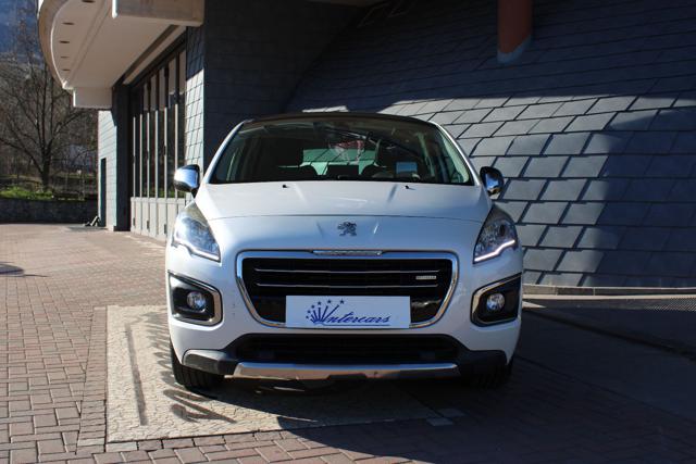 Peugeot 3008 HYbrid4 4x4-GANCIO-TETTO - foto 3 di 4
