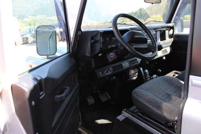 Land Rover Defender 90 2.5Td5 SE 6 POSTI-CLIMA-GANCIO usato a DENNO