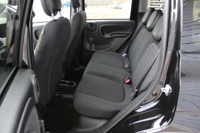 Fiat Panda 1.0 FireFly S&S Hybrid Pandina, del 2025, 19.000 km, in vendita a Denno (TN)
