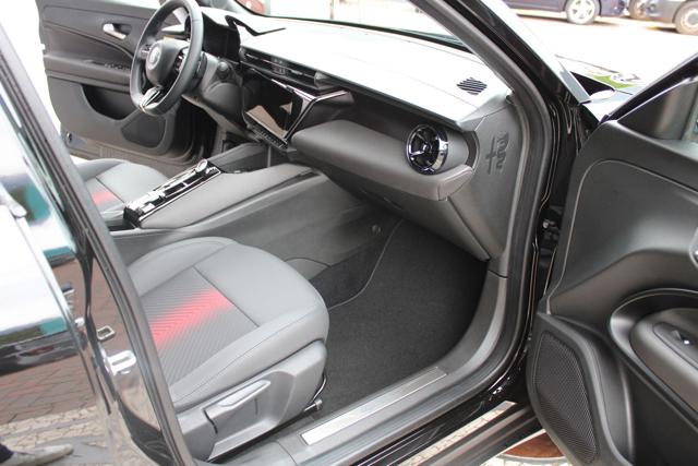 Alfa Romeo Junior 1.2 145cv Hybrid eDCT6 Speciale, del 2025, in vendita a Denno (TN)