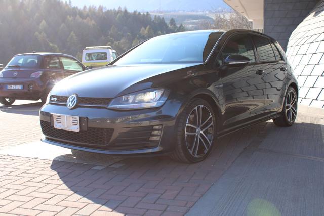 Volkswagen Golf GTD 2.0 TDI DSG 5p. BlueMotion Technology, del 2014, 178.000 km, in vendita a Denno (TN)