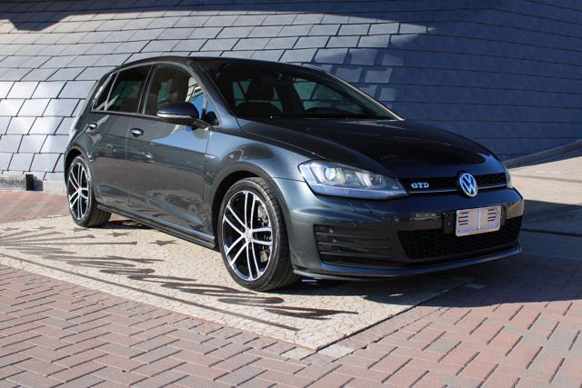 Volkswagen Golf GTD 2.0 TDI DSG 5p. BlueMotion Technology - foto 2 di 4