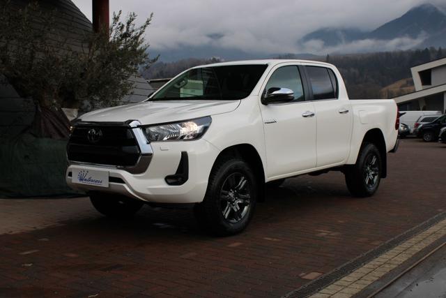 Toyota Hilux 2.4D-4D A/T 4WD Comfort "PRONTA CONSEGNA" km 0 a DENNO