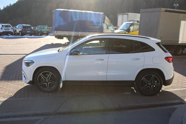 Mercedes-Benz GLA 220 4Matic AMG NIGHT-KAMERA, del 2024, 14.400 km, in vendita a Denno (TN)