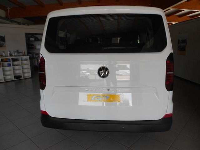 Volkswagen T6 Caravelle PASSO LUNGO 8 POSTI - foto 4 di 4