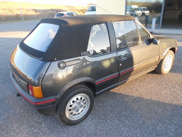 Peugeot 205 CTI CABRIO - foto 4 di 4