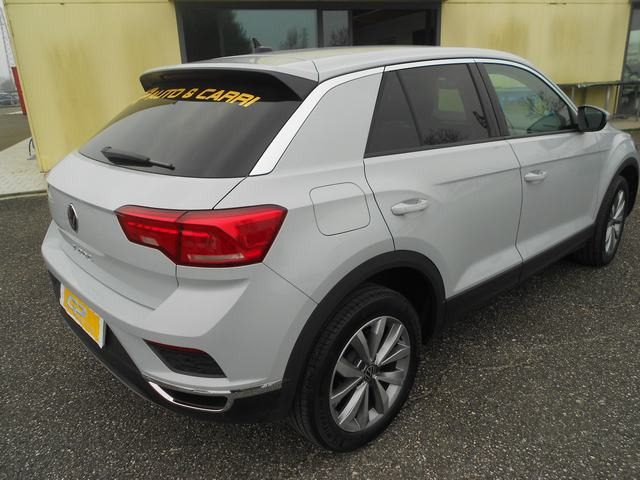 Volkswagen T-Roc LIFE DSG - foto 4 di 4