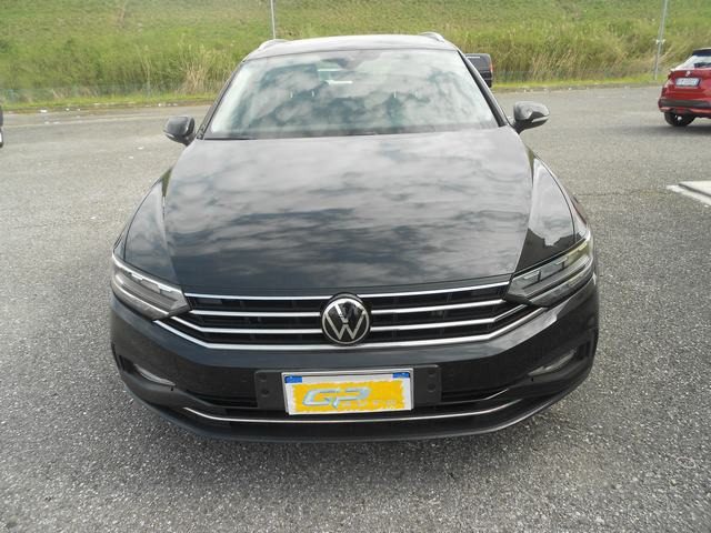 Volkswagen Passat Variant SCR EVO DSG - foto 2 di 4