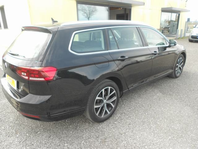 Volkswagen Passat Variant SCR EVO DSG - foto 4 di 4