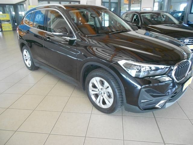 BMW X1 XDRIVE 25e BUSINESS ADVANTAGE - foto 3 di 4