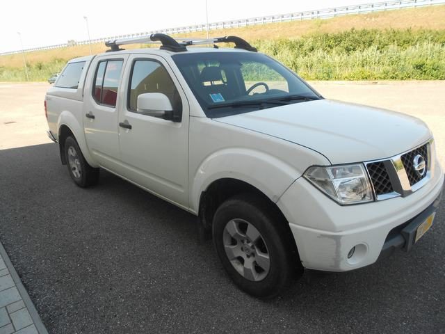 Nissan Navara double cab sport - foto 3 di 4