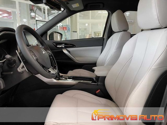 Mitsubishi Eclipse Cross 2.4 Plug-in Hybrid 4WD Top - foto 2 di 4