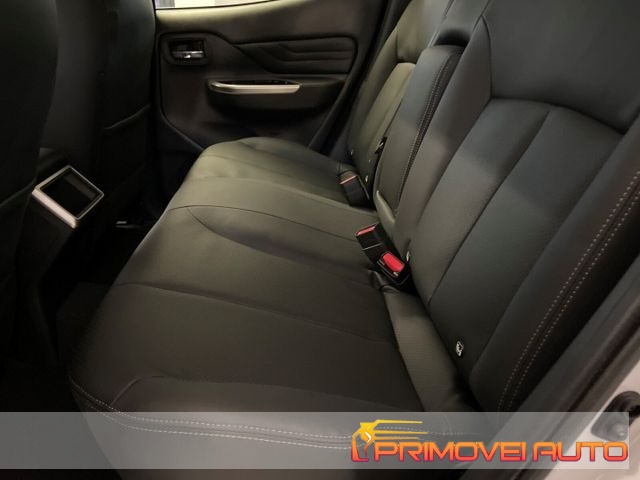 Mitsubishi L200 2.2 DI-D/D Double Cab 4x4 - foto 3 di 4