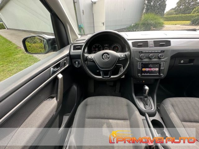 Volkswagen Caddy 2.0 TDI 150 CV DSG Comfortline Maxi usato a CASTELNUOVO RANGONE