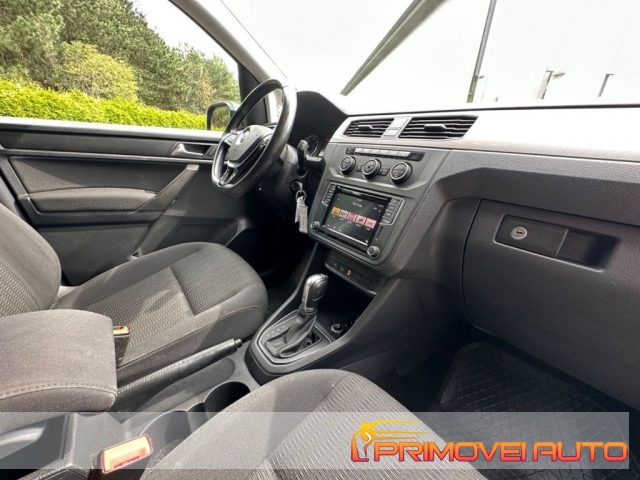Volkswagen Caddy 2.0 TDI 150 CV DSG Comfortline Maxi - foto 3 di 4