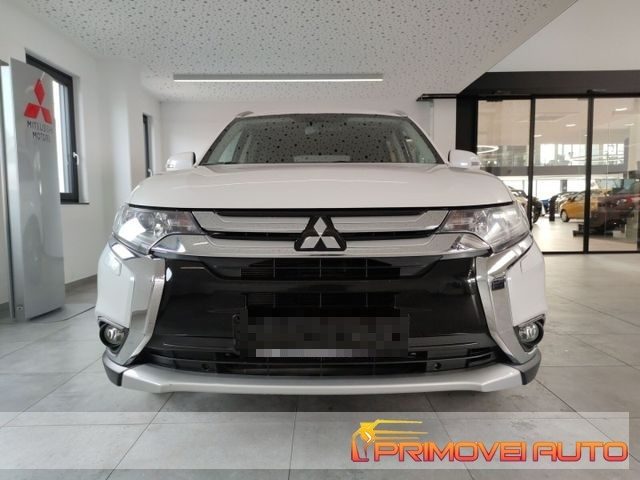 Mitsubishi Outlander 2.0 MIVEC Plus - foto 4 di 4