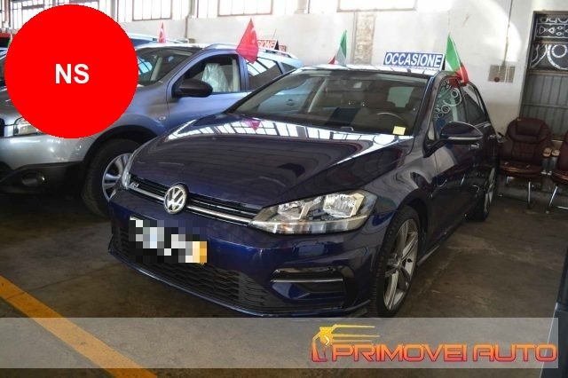 Volkswagen Golf 1.5 TSI 5p.R-Line usato a CASTELNUOVO RANGONE