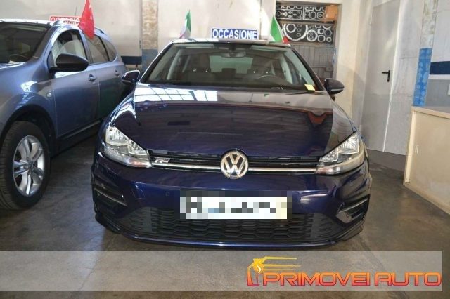 Volkswagen Golf 1.5 TSI 5p.R-Line - foto 2 di 4