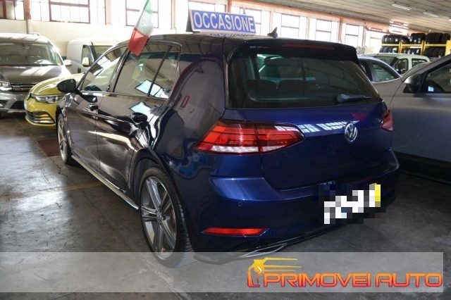 Volkswagen Golf 1.5 TSI 5p.R-Line - foto 3 di 4