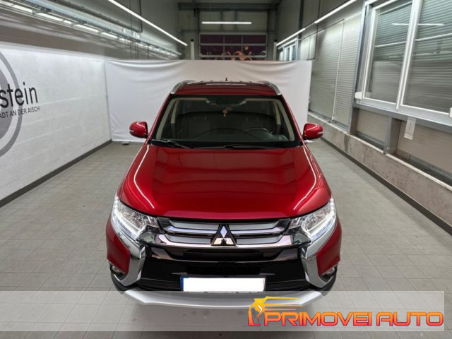 Mitsubishi Outlander 2.0 MIVEC 2WD Intense - foto 2 di 4