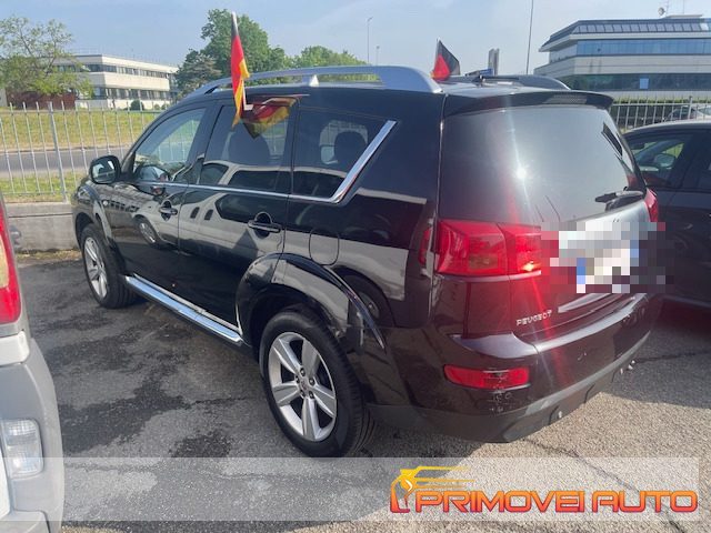 Mitsubishi Outlander 2.2 DI-D Instyle 7 p.ti DPF Peugeot 4007 - foto 3 di 4