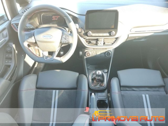 Ford Fiesta 1.5 Ecoboost 200 CV 5 porte ST km 0 a CASTELNUOVO RANGONE