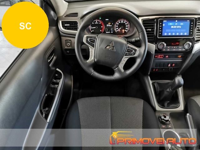 Mitsubishi L200 Double Cab Select nuovo a CASTELNUOVO RANGONE