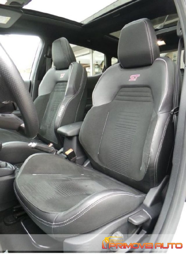 Ford Fiesta 1.5 Ecoboost 200 CV 5 porte ST - foto 2 di 4