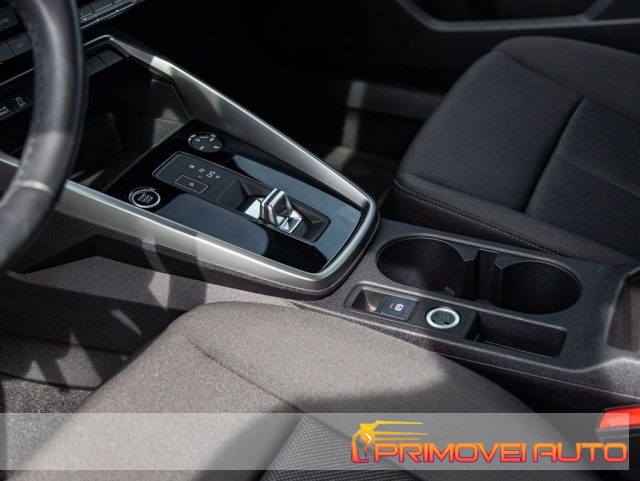 Audi A3 SPB 40 TFSI S tronic - foto 4 di 4