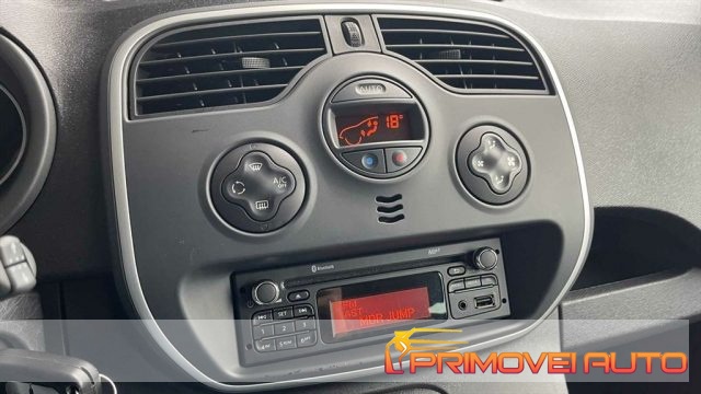 Renault Kangoo 1.2 TCe 115CV 5 porte Stop & Start Limited - foto 3 di 4
