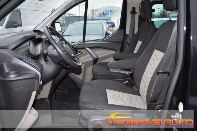 Ford Transit Custom 300 2.2 TDCi 155CV PC Combi - foto 4 di 4