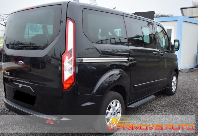 Ford Transit Custom 300 2.2 TDCi 155CV PC Combi usato a CASTELNUOVO RANGONE
