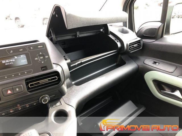 Citroen Berlingo PureTech 110 Stop&Start Combi M Live, del 2020, 55.300 km, in vendita a Castelnuovo Rangone (MO)