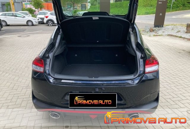Hyundai i30 Fastback 2.0 280 CV 5 porte DCT N Performance km 0 a CASTELNUOVO RANGONE