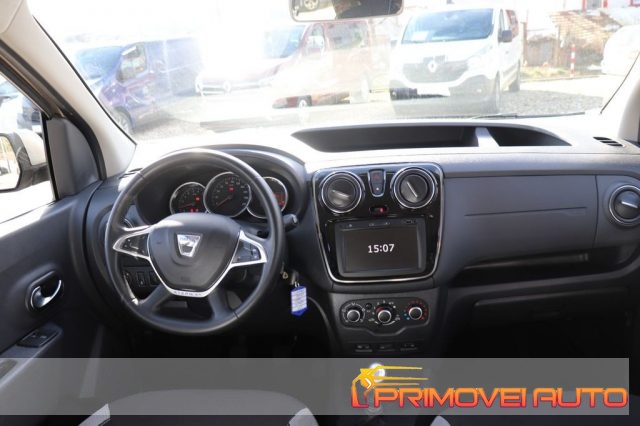 Dacia Dokker Stepway 1.3 TCe 130CV - foto 2 di 4