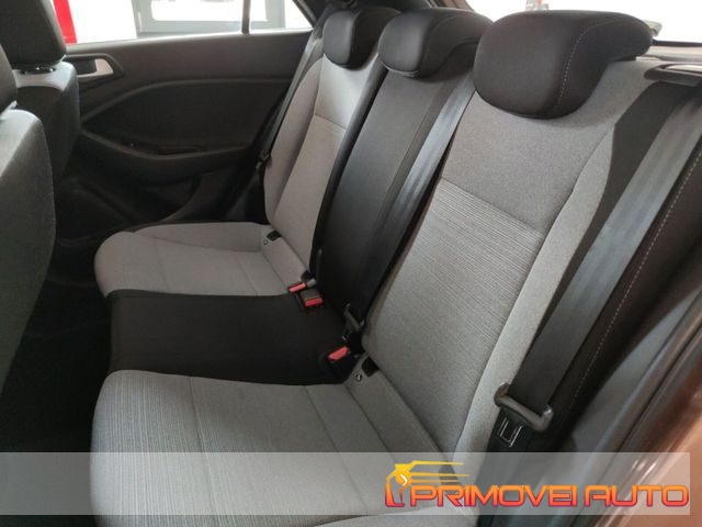 Hyundai i20 1.1 CRDi 12V 5 porte Classic - foto 2 di 4